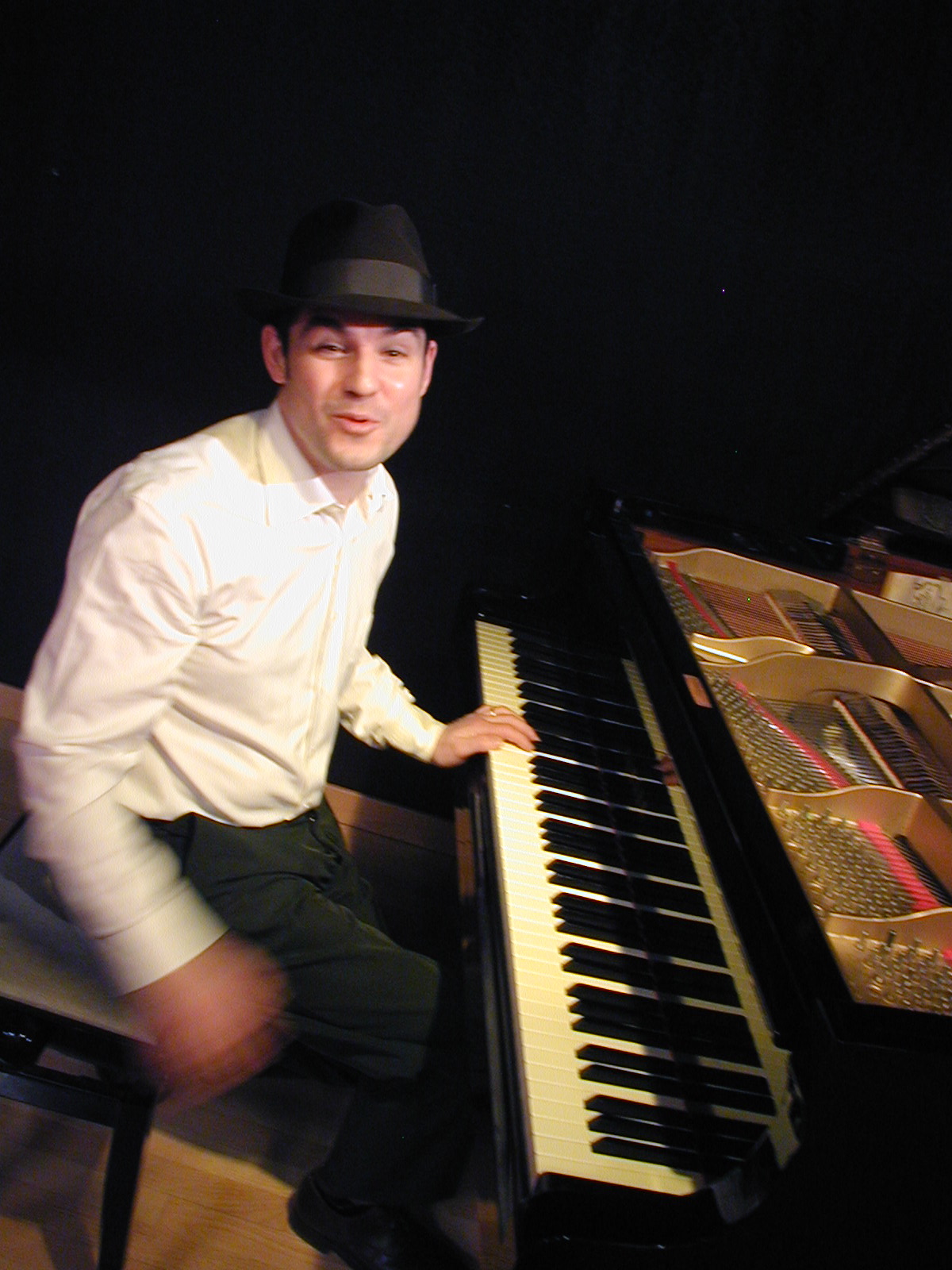 Olivier au piano